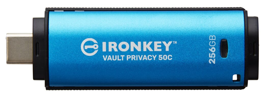 Kingston IronKey、CES 2023でUSB-Cフラッシュドライブ「Vault Privacy 50C」を発表