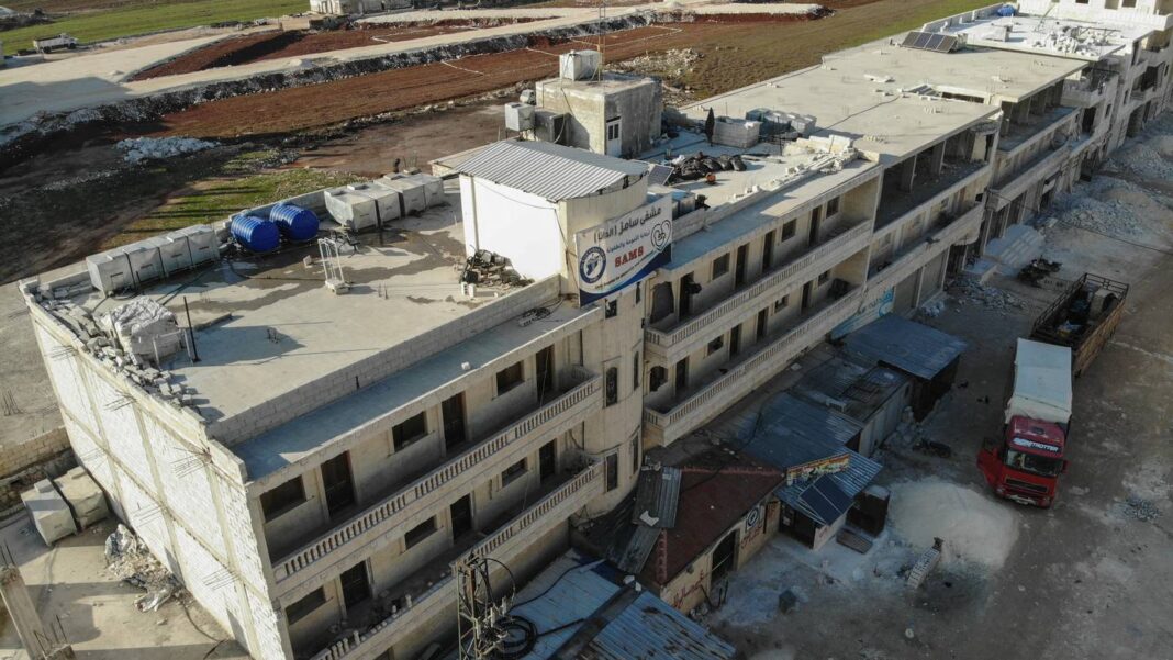 地震で被害を受けたシリアの病院