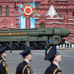 プーチンの新START条約停止は軍備管理にとって何を意味するか