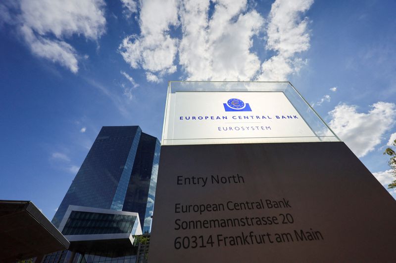 ECBの政策はインフレを抑制しているが、不透明感は払拭されていない-Herodotou
