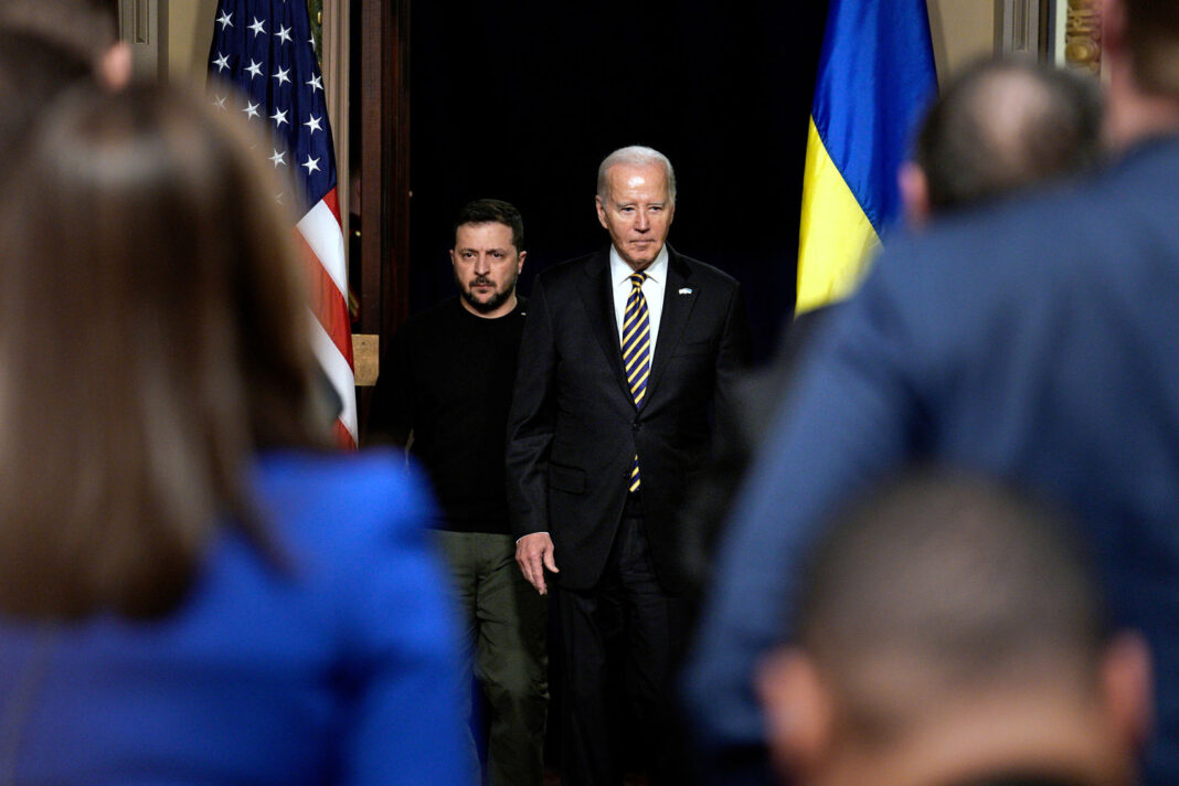 Biden is reportedly pivoting away from expelling Russia from Ukraine