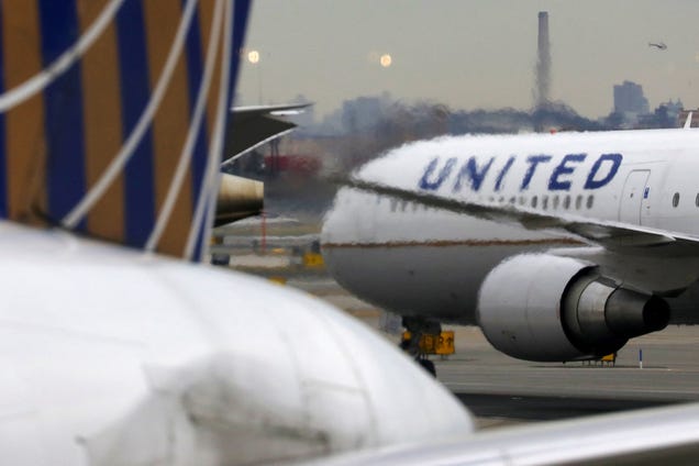 ユナイテッド航空をはじめとする航空株でダウが上昇