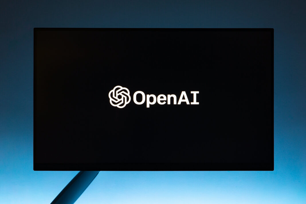 OpenAIと英国政府が協力し、公共サービスにおけるAIの可能性を引き出す